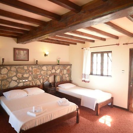 دوجر كويو Mountain Lodge Hotel المظهر الخارجي الصورة