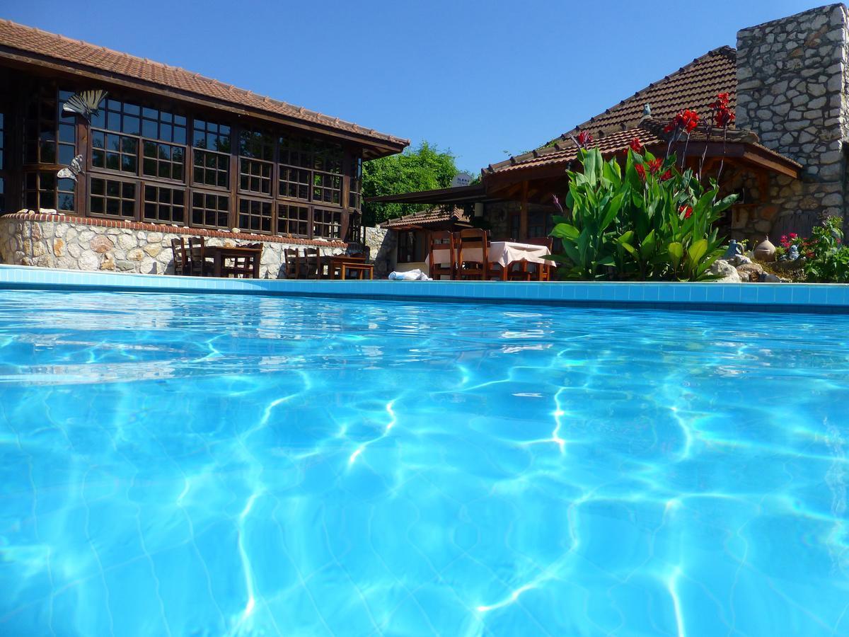 دوجر كويو Mountain Lodge Hotel المظهر الخارجي الصورة